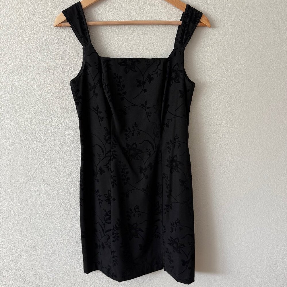 Be Smart Black Velvet‎ Floral Mini Dress Size 7/8
